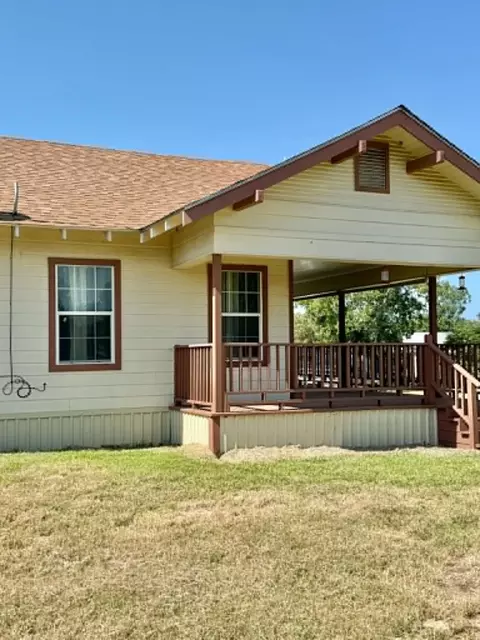 Exterior - 203 Avenue C, Gustine, TX 76455 photo 10 of 11