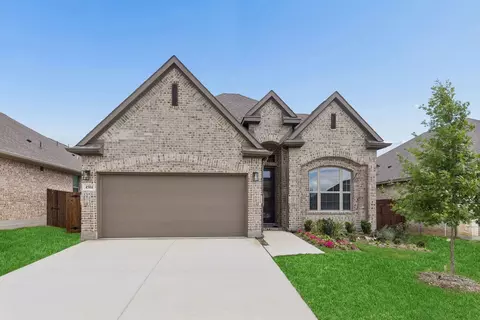 10325 Canna Lily St, Crowley, TX 76036