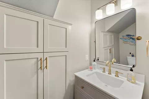 Bath - 13700 Park Harbor Dr, Eustace, TX 75124 photo 3 of 6
