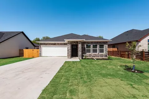 2512 Sheraton Dr, Fort Worth, TX 76105