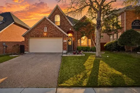 2917 Waterford Dr, Irving, TX 75063