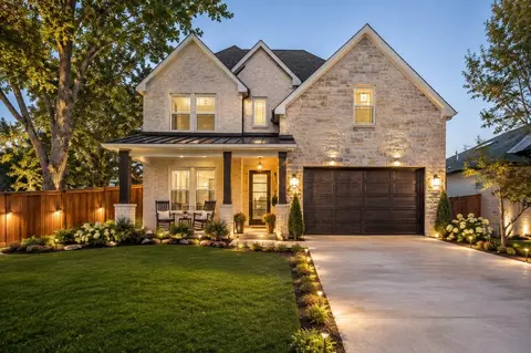 99 Kay Ln, Westworth Village, TX 76114