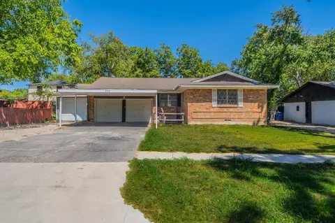 3510 Kingsford Ave, Dallas, TX 75227