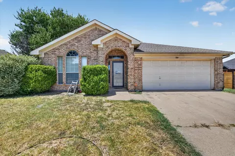 1144 Park Gln, Crowley, TX 76036