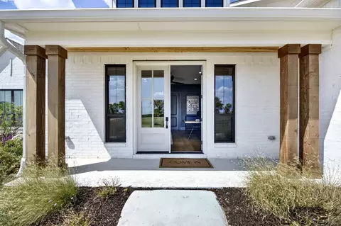 Exterior - 10932 Gregory Rd, Sanger, TX 76266 photo 4 of 6