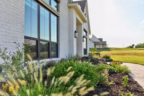 Exterior - 10932 Gregory Rd, Sanger, TX 76266 photo 3 of 6
