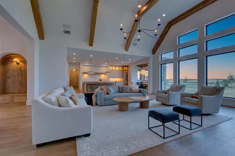 Living - 10932 Gregory Rd, Sanger, TX 76266 photo 4 of 4