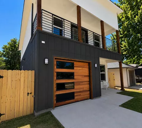 2542 Hooper St, Dallas, TX 75215