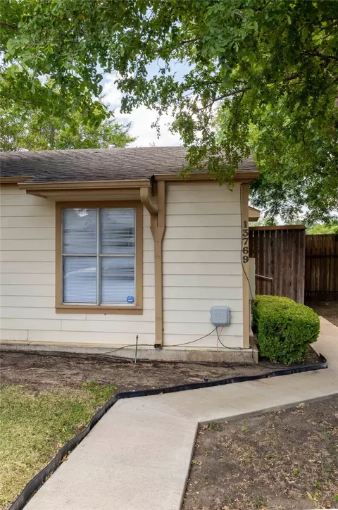 13769 Brookgreen Cir, Dallas, TX 75240