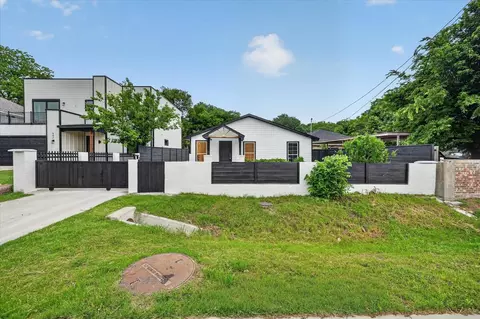 538 Pemberton Hill Rd, Dallas, TX 75217