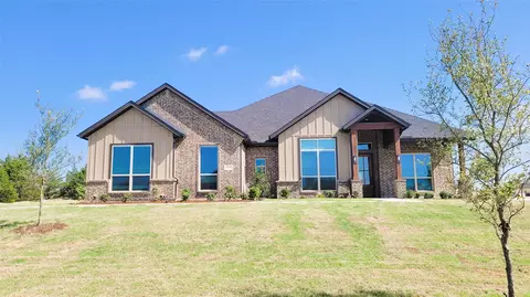 6841 Southrock Dr, Midlothian, TX 76065