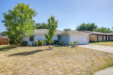 Other - 1105 Patrick St, Crowley, TX 76036 photo 1 of 12