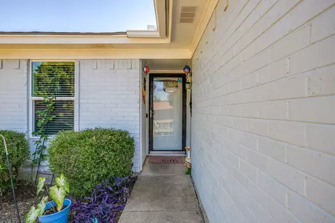 Entry Way - 1105 Patrick St, Crowley, TX 76036 photo 1 of 2
