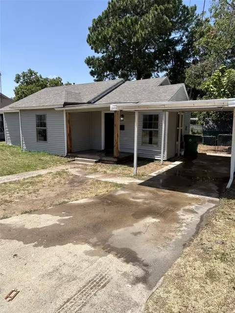 2309 Fincher Rd, Haltom City, TX 76117