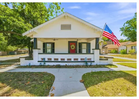 814 N Ollie St, Stephenville, TX 76401
