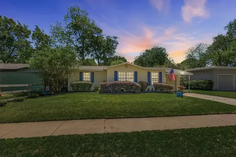 1204 Lyndale Dr, Arlington, TX 76013