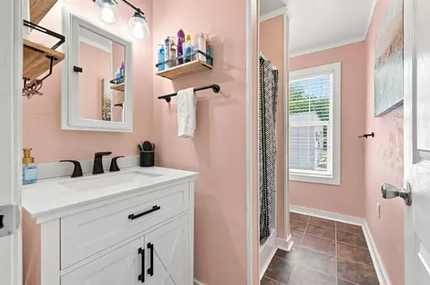 Bath - 314 E 5th St, Anna, TX 75409 photo 1 of 2