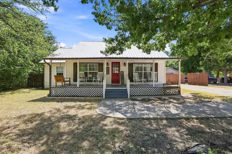 314 E 5th St, Anna, TX 75409