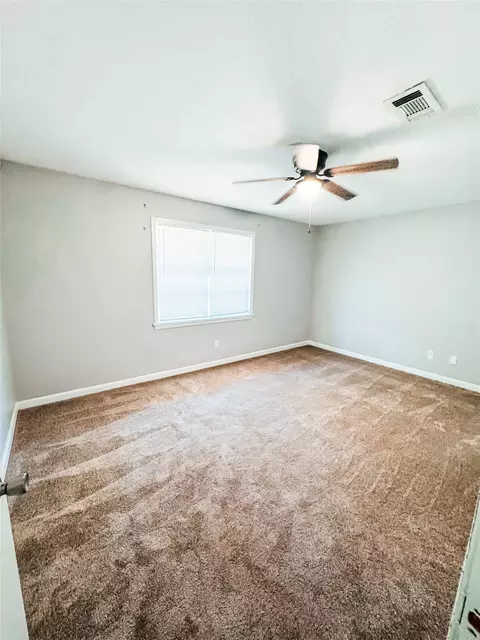 107 Hickory Hollow Dr, Haughton, LA 71037