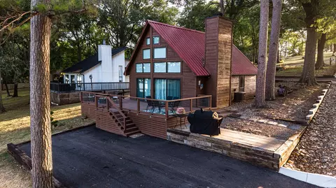 61 Rocky Point Rd, Mount Vernon, TX 75457