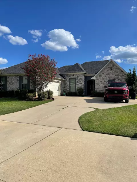 261 Evangeline Crk UNIT 9, Shreveport, LA 71106