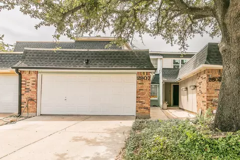 2807 Summit View Dr, Bedford, TX 76021