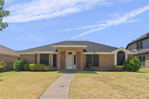 1001 Creek Valley Rd, Mesquite, TX 75181