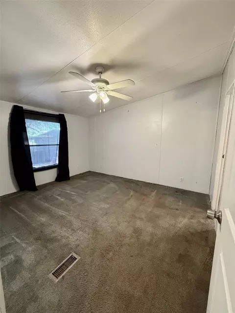Bedroom - 1410 E Loop 254, Ranger, TX 76470 photo 1 of 2