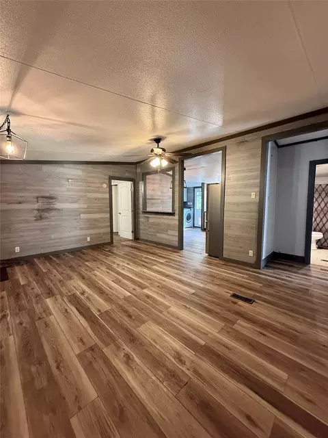 Living - 1410 E Loop 254, Ranger, TX 76470 photo 1 of 1