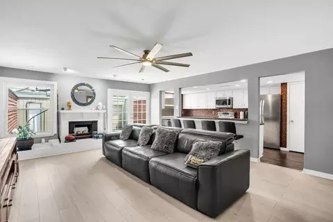 13340 Kit Ln #B09, Dallas, TX 75240