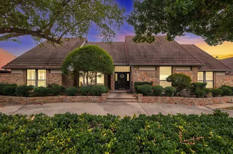923 Wellington Dr, Duncanville, TX 75137