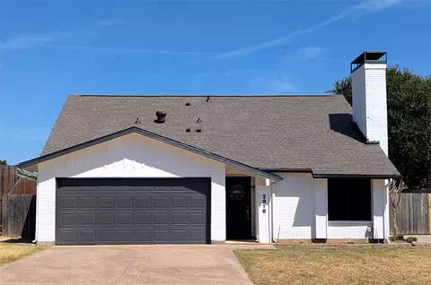 2916 Woodbridge Dr, Bedford, TX 76021