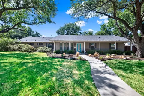 3326 Dartmoor Dr, Dallas, TX 75229