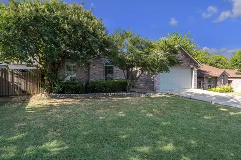605 E Ross St, Rockwall, TX 75087