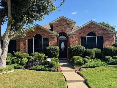 1236 Quaker Ln, Lewisville, TX 75077