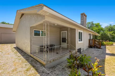 Exterior - 3524 N 27th St, Waco, TX 76708 photo 2 of 8