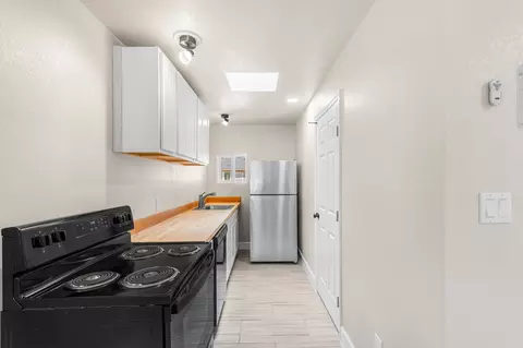 Kitchen - 3524 N 27th St, Waco, TX 76708 photo 2 of 2