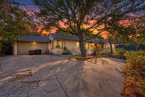 1058 N Buckner Blvd, Dallas, TX 75218