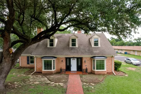 601 N 25th St, Corsicana, TX 75110