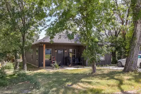 305 W 5th St, Maypearl, TX 76064