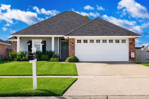 5300 Lantana Ln, Bossier City, LA 71112