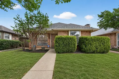753 Red Oak Dr, Lewisville, TX 75067