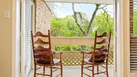 8550 Fair Oaks Xing #114, Dallas, TX 75243