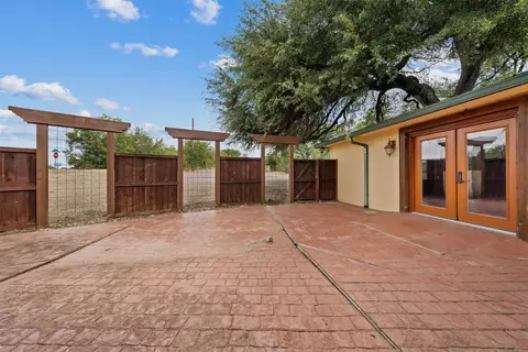 Exterior - 6401 Rock Creek Rd, Waco, TX 76708 photo 2 of 8