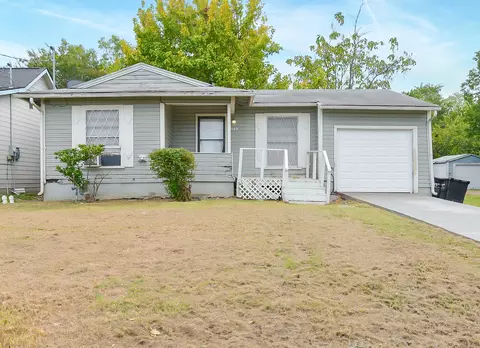 3103 Poplar St, Greenville, TX 75402