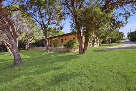 Exterior - 1136 County Road 306b, Rainbow, TX 76077 photo 7 of 9