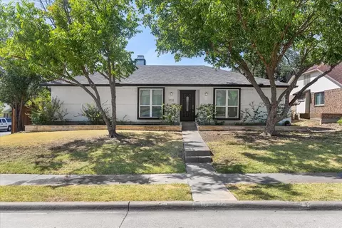 1732 Brighton Dr, Carrollton, TX 75007