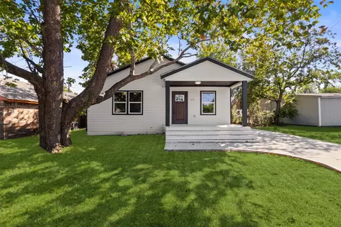 212 E Marguerita Dr, Garland, TX 75040