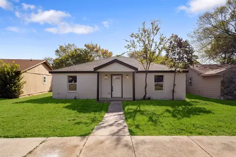 1850 Red Cloud Dr, Dallas, TX 75217