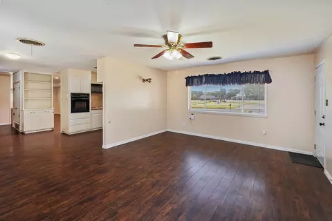 Living - 600 E Liberty St, Pilot Point, TX 76258 photo 8 of 11